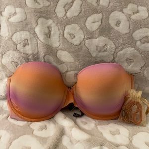 Victoria’s Secret Lightly Lined Strapless Bra